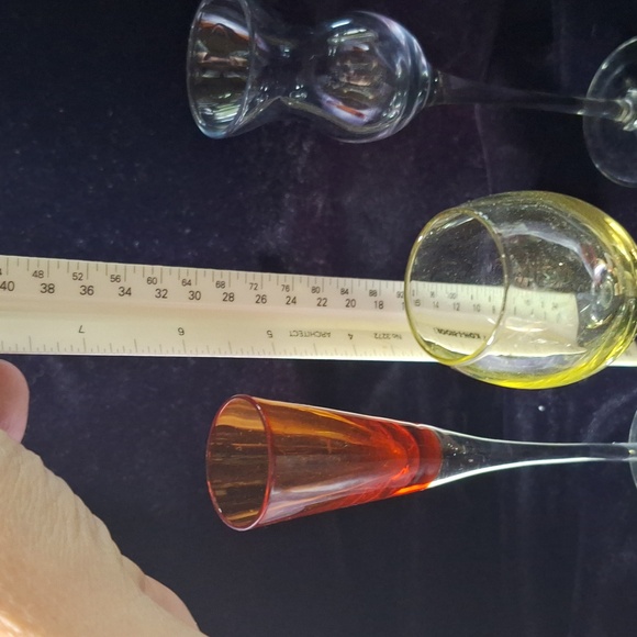 COLORFUL CORDIAL STEMMED GLASSES - Picture 8 of 12